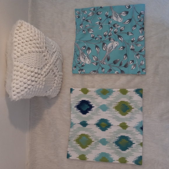 Pillow Covers Set Of 4 - Picture 2 of 5